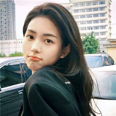 12把椅子 海报
